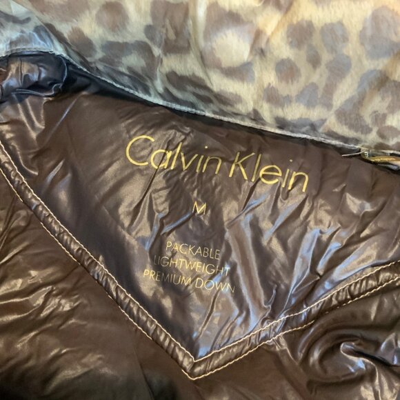 Calvin Klein Brown & Tan Leopard Animal Print Packable Down Jacket, Size Medium - Picture 5 of 6